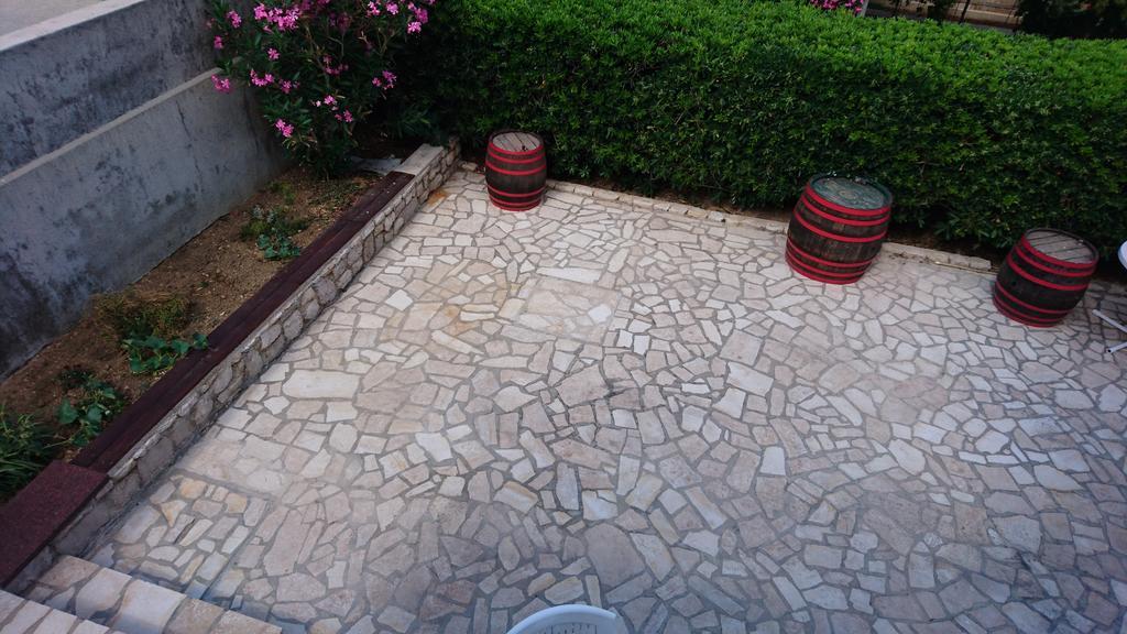 Apartments Anastazija Pag Town Εξωτερικό φωτογραφία