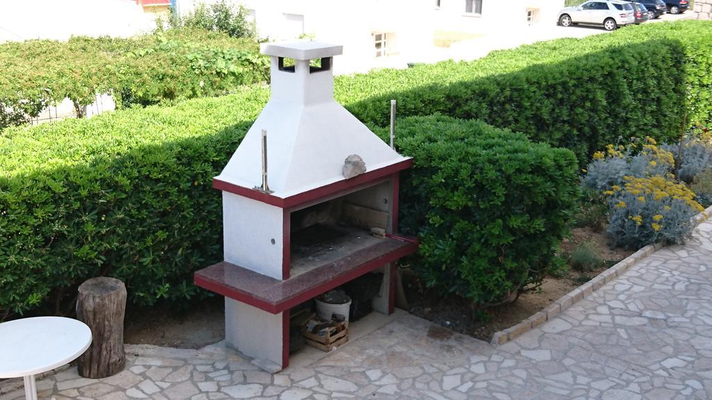 Apartments Anastazija Pag Town Εξωτερικό φωτογραφία