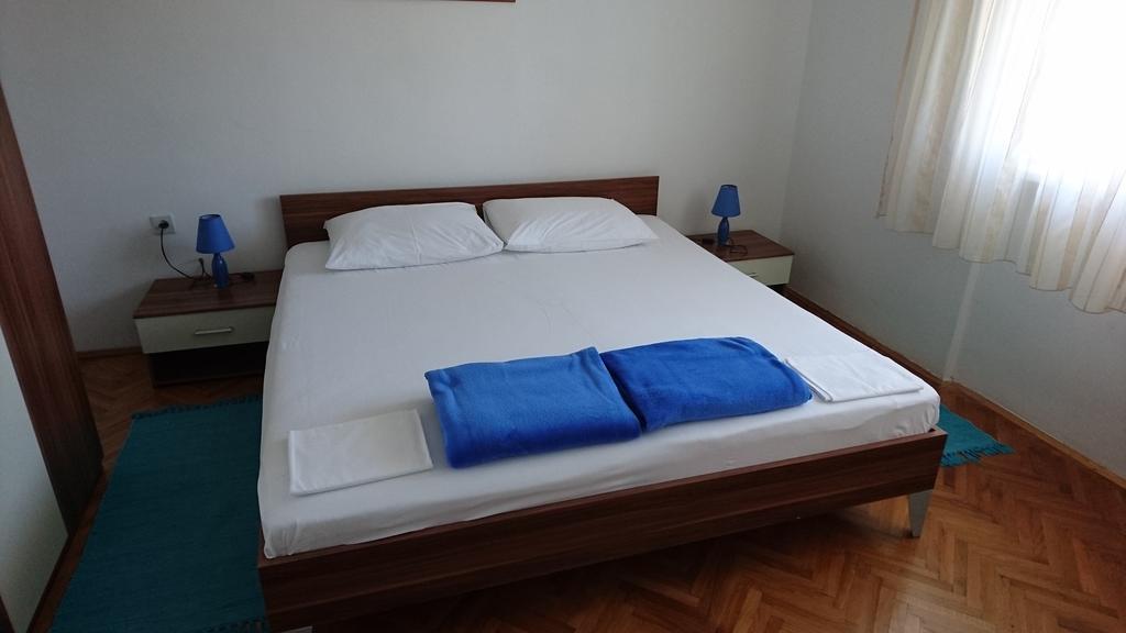 Apartments Anastazija Pag Town Εξωτερικό φωτογραφία