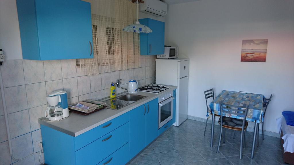 Apartments Anastazija Pag Town Εξωτερικό φωτογραφία