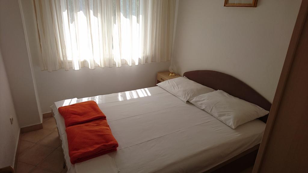 Apartments Anastazija Pag Town Εξωτερικό φωτογραφία