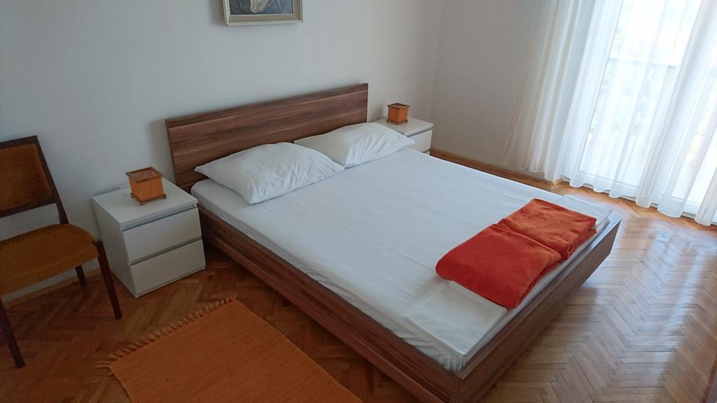 Apartments Anastazija Pag Town Εξωτερικό φωτογραφία