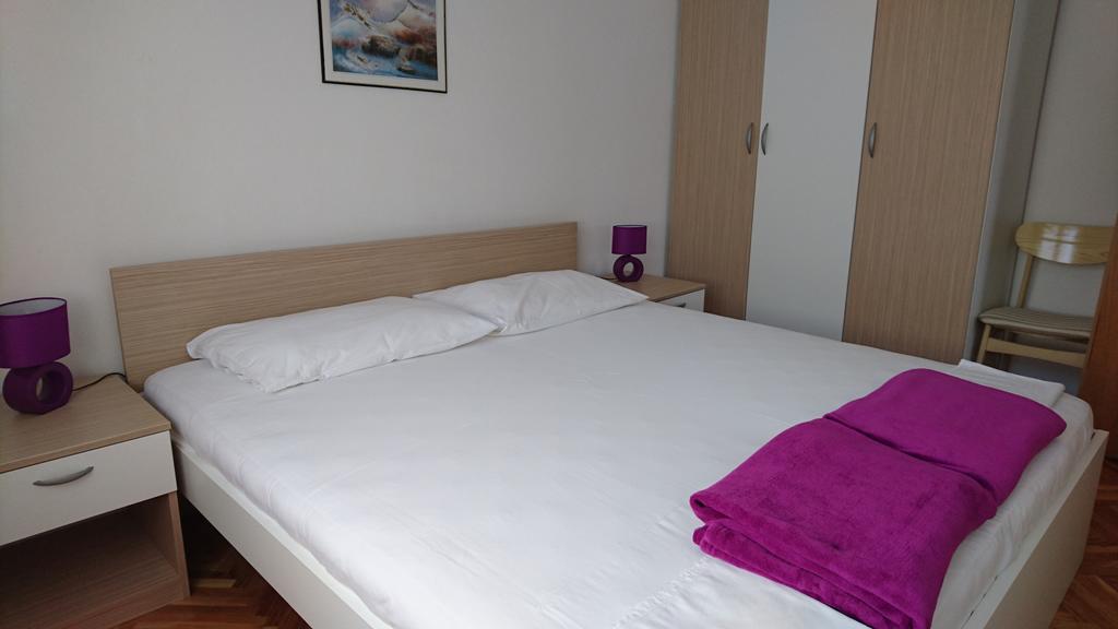Apartments Anastazija Pag Town Εξωτερικό φωτογραφία