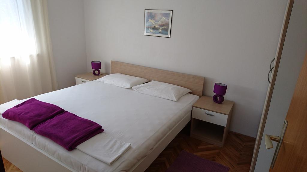 Apartments Anastazija Pag Town Εξωτερικό φωτογραφία