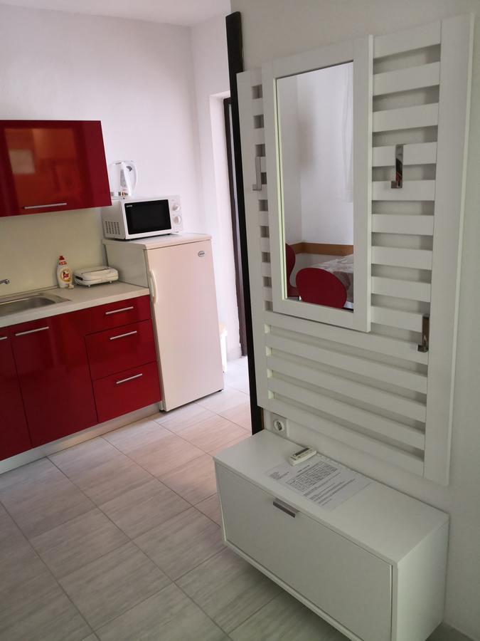 Apartments Anastazija Pag Town Εξωτερικό φωτογραφία
